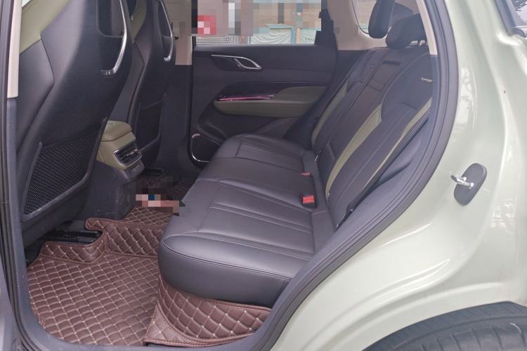 Used Hongqi HS3 2023 1.5T Two-Wheel Drive Shanwei Edition Left Rear Seat