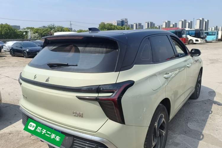 Used Hongqi HS3 2023 1.5T Two-Wheel Drive Shanwei Edition Rear Right 45 Deg