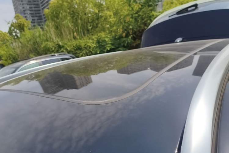Used Hongqi HS3 2023 1.5T Two-Wheel Drive Shanwei Edition Roof