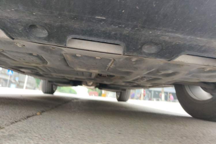 Used Hongqi HS3 2023 1.5T Two-Wheel Drive Shanwei Edition Chassis Front
