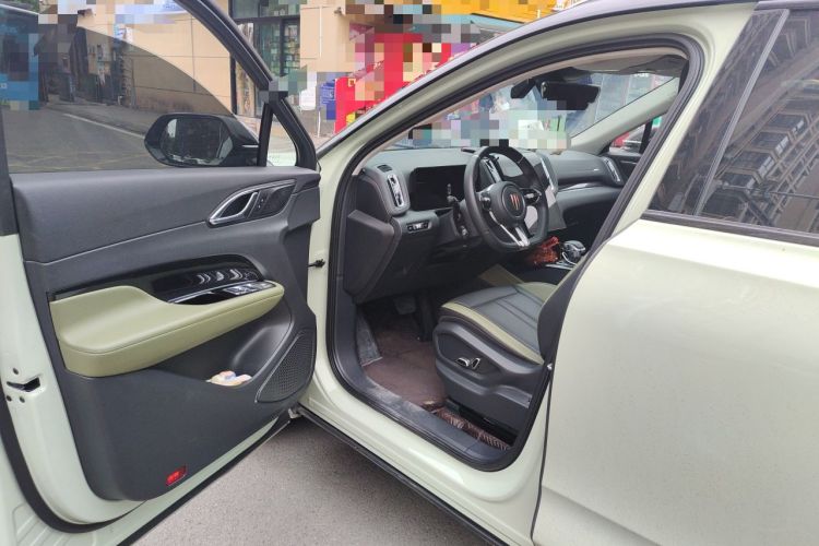 Used Hongqi HS3 2023 1.5T Two-Wheel Drive Shanwei Edition Driver Seat