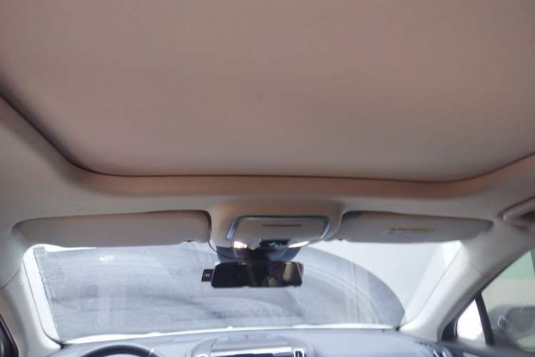 Used Hongqi HS3 2023 1.5T Two-Wheel Drive Shanwei Edition Headliner