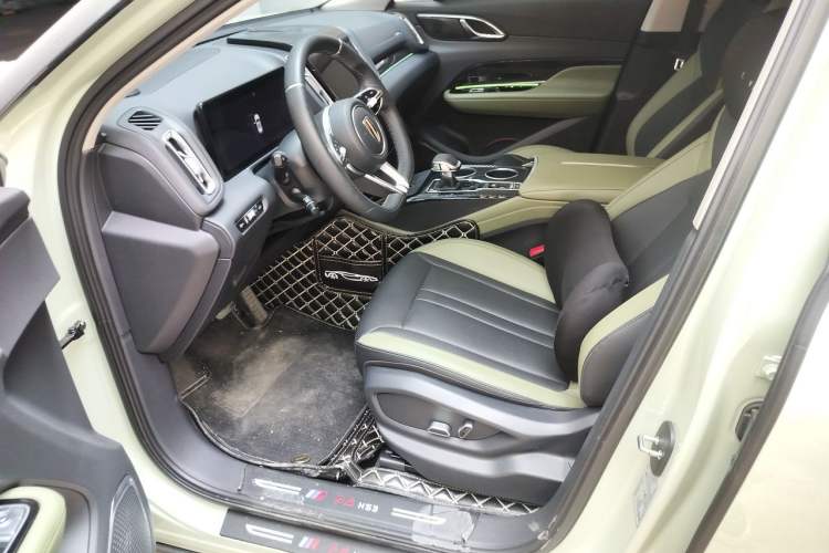 Used Hongqi HS3 2023 1.5T Two-Wheel Drive Shanwei Edition Left Front Seat