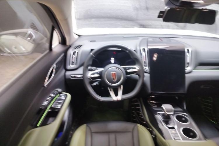 Used Hongqi HS3 2023 1.5T Two-Wheel Drive Shanwei Edition Steering Wheel