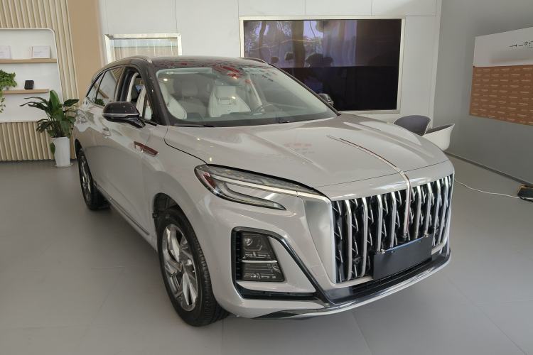 Used Hongqi HS3 2023 2.0T All-Wheel-Drive Youwei Version Front Right 45 Deg