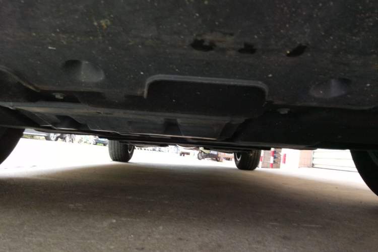 Used Hongqi HS3 2023 1.5T Two-Wheel Drive Shanwei Edition Chassis Front
