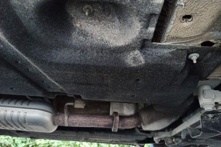 Used Hongqi HS3 2023 2.0T All-Wheel-Drive Youwei Version Chassis Front Right