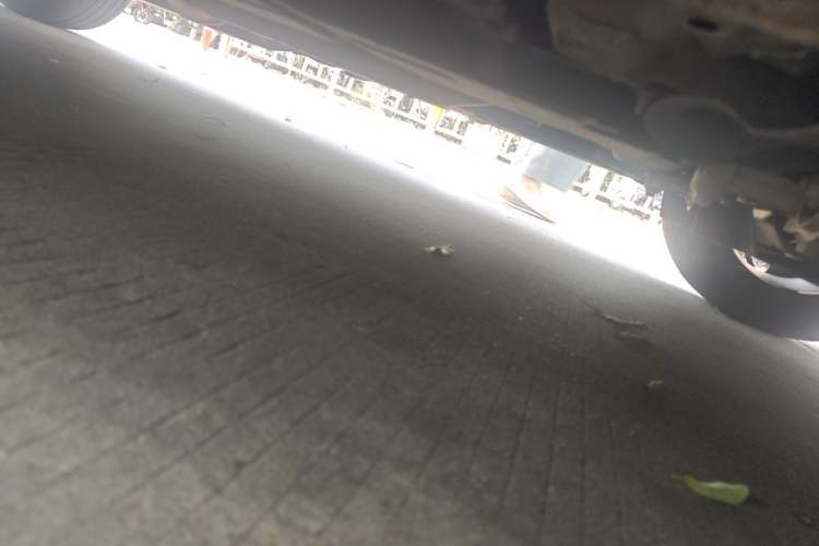 Used Hongqi HS3 2023 1.5T Two-Wheel Drive Shanwei Edition Chassis Front Right