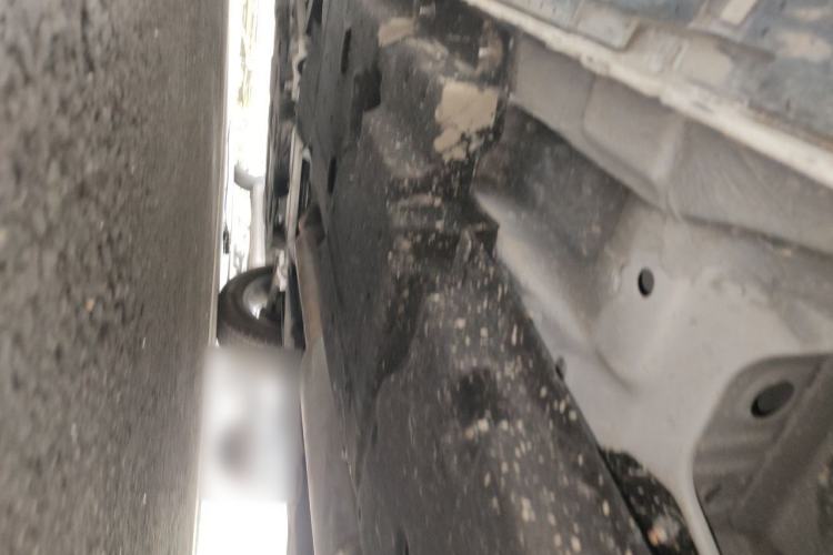 Used Hongqi HS3 2023 1.5T Two-Wheel Drive Shanwei Edition Chassis Rear Left