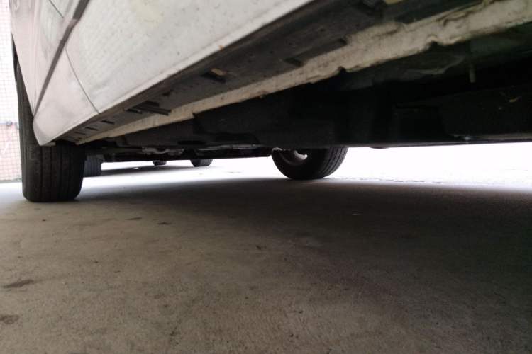 Used Hongqi HS3 2023 1.5T Two-Wheel Drive Shanwei Edition Chassis Rear Left
