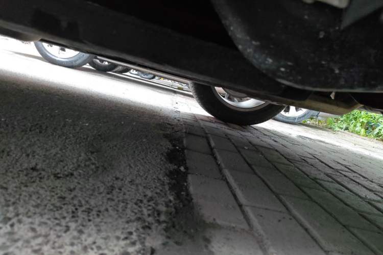 Used Hongqi HS3 2023 2.0T Two-Wheel Drive Available Version Chassis Rear Left