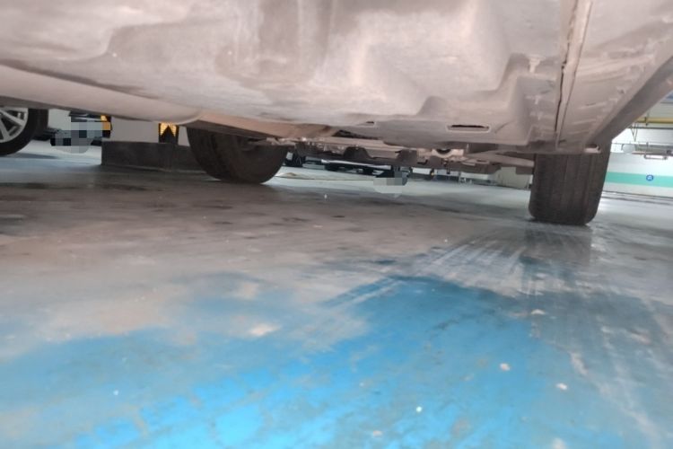 Used Hongqi HS3 2023 1.5T Two-Wheel Drive Shanwei Edition Chassis Rear Right