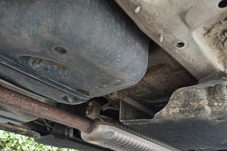 Used Hongqi HS3 2023 2.0T All-Wheel-Drive Youwei Version Chassis Rear Right
