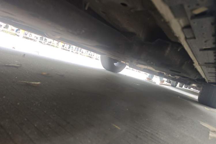 Used Hongqi HS3 2023 1.5T Two-Wheel Drive Shanwei Edition Chassis Rear Right