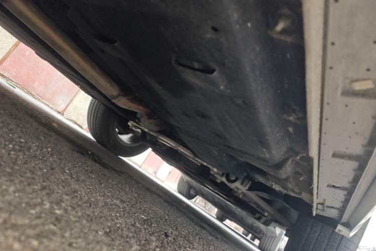 Used Hongqi HS3 2023 1.5T Two-Wheel Drive Shanwei Edition Chassis Rear Right