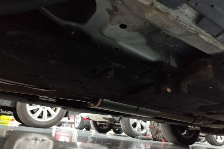 Used Hongqi HS3 2023 1.5T Two-Wheel Drive Shanwei Edition Chassis Rear Right