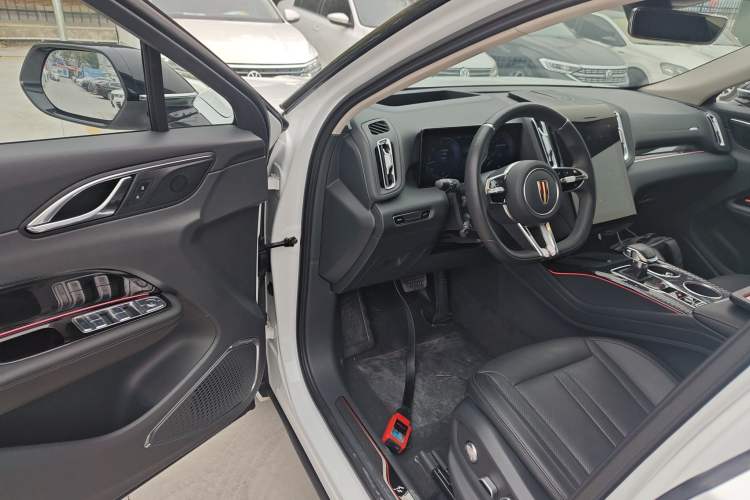 Used Hongqi HS3 2023 2.0T All-Wheel-Drive Youwei Version Driver Seat