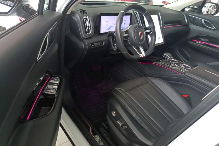Used Hongqi HS3 2023 2.0T All-Wheel-Drive Youwei Version Driver Seat