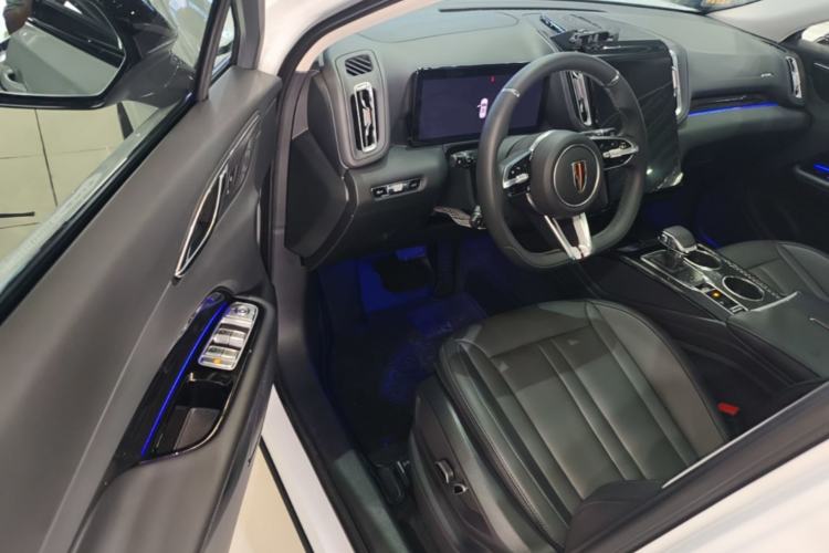 Used Hongqi HS3 2023 1.5T Two-Wheel Drive Shanwei Edition Driver Seat