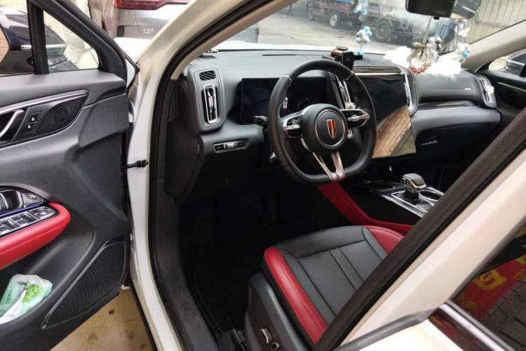 Used Hongqi HS3 2023 1.5T Two-Wheel Drive Shanwei Edition Driver Seat
