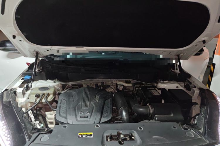 Used Hongqi HS3 2023 1.5T Two-Wheel Drive Shanwei Edition Engine Bay