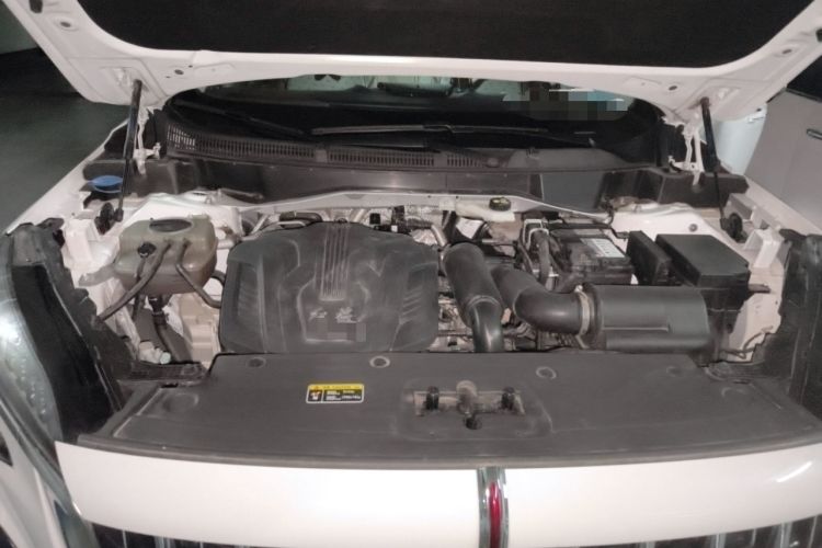 Used Hongqi HS3 2023 1.5T Two-Wheel Drive Shanwei Edition Engine Bay