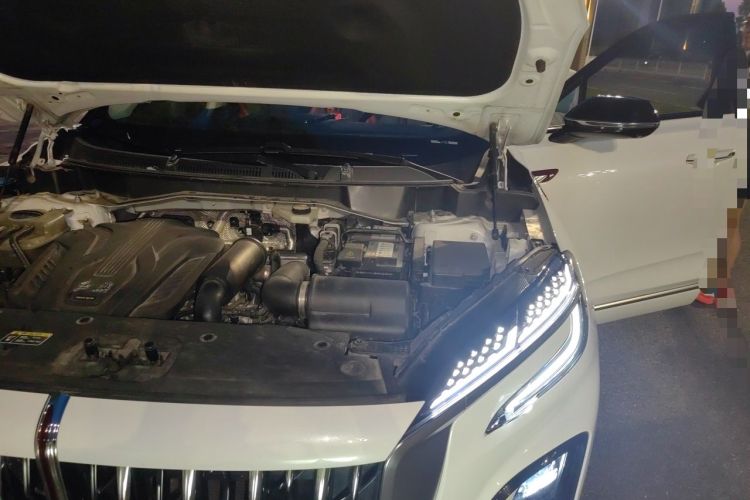 Used Hongqi HS3 2023 1.5T Two-Wheel Drive Shanwei Edition Engine Bay Left
