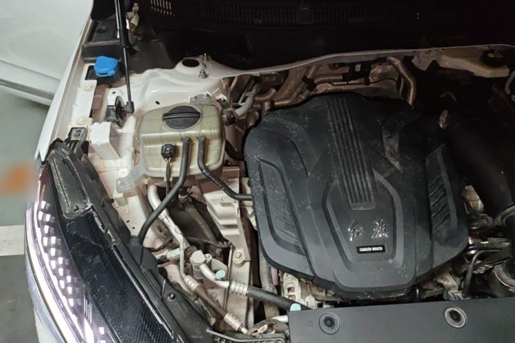 Used Hongqi HS3 2023 1.5T Two-Wheel Drive Shanwei Edition Engine Bay Right