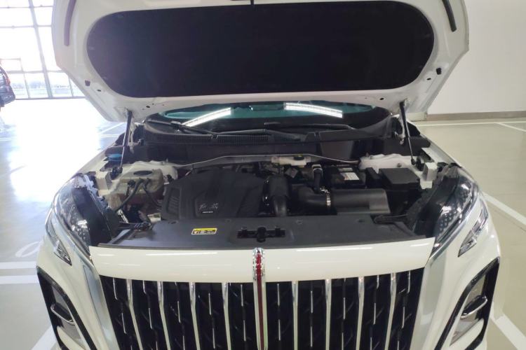 Used Hongqi HS3 2023 1.5T Two-Wheel Drive Shanwei Edition Engine Bay