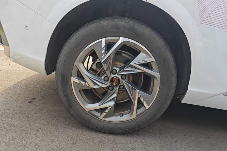 Used Hongqi HS3 2023 2.0T All-Wheel-Drive Youwei Version Exterior 5