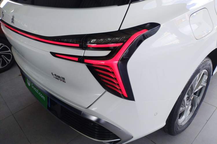 Used Hongqi HS3 2023 2.0T All-Wheel-Drive Youwei Version Exterior 6