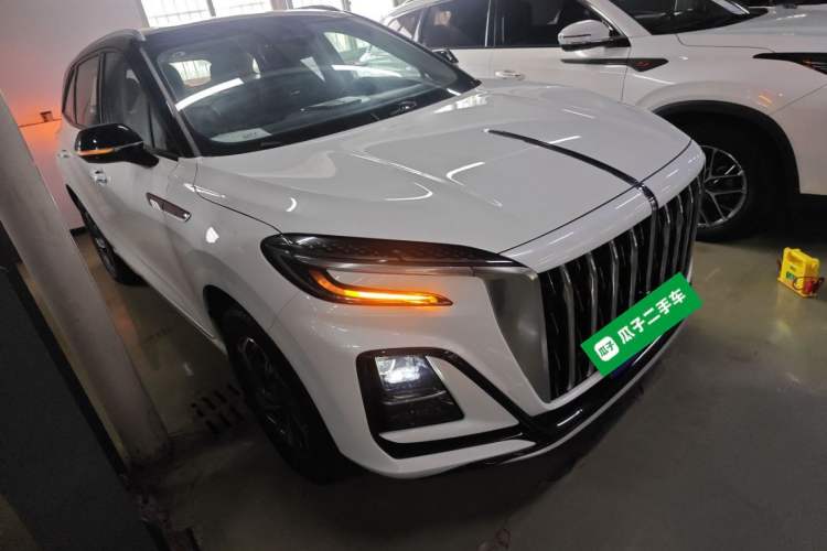 Used Hongqi HS3 2023 1.5T Two-Wheel Drive Shanwei Edition Front Right 45 Deg