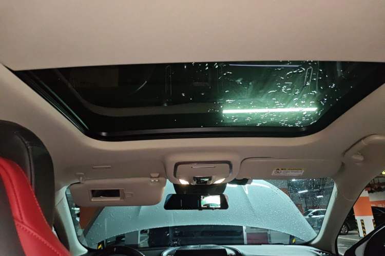 Used Hongqi HS3 2023 1.5T Two-Wheel Drive Shanwei Edition Headliner