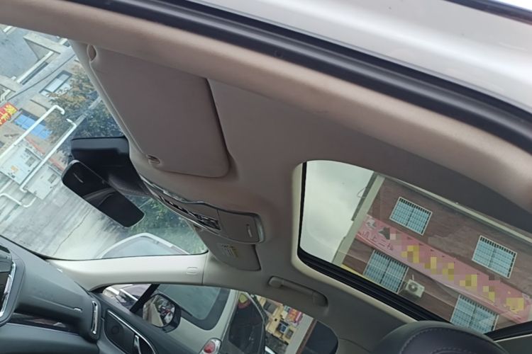 Used Hongqi HS3 2023 1.5T Two-Wheel Drive Shanwei Edition Headliner