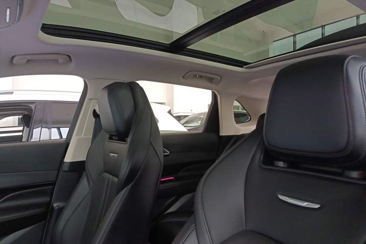 Used Hongqi HS3 2023 2.0T All-Wheel-Drive Youwei Version Headliner