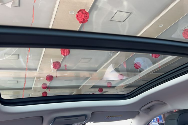Used Hongqi HS3 2023 1.5T Two-Wheel Drive Shanwei Edition Headliner