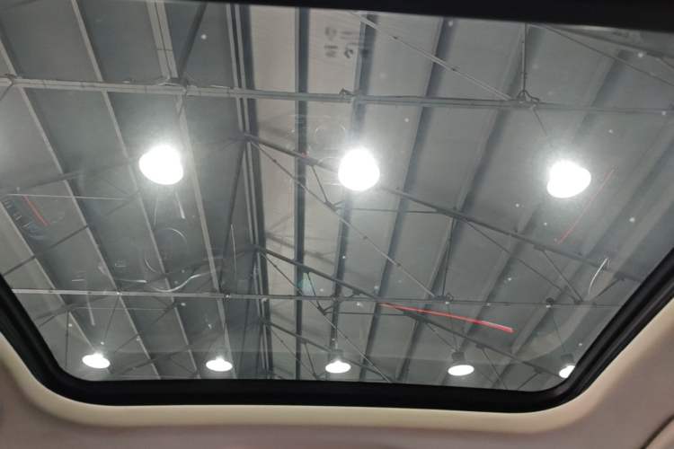 Used Hongqi HS3 2023 1.5T Two-Wheel Drive Shanwei Edition Headliner