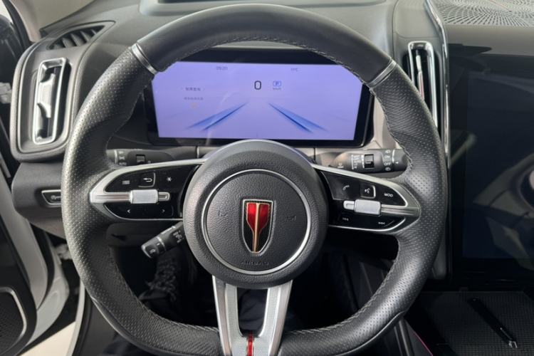 Used Hongqi HS3 2023 2.0T All-Wheel-Drive Youwei Version Interior 1