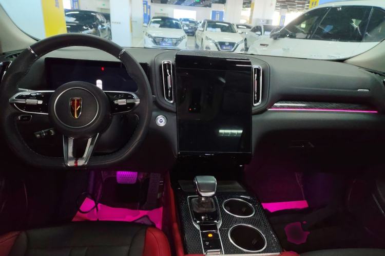 Used Hongqi HS3 2023 1.5T Two-Wheel Drive Shanwei Edition Interior 2