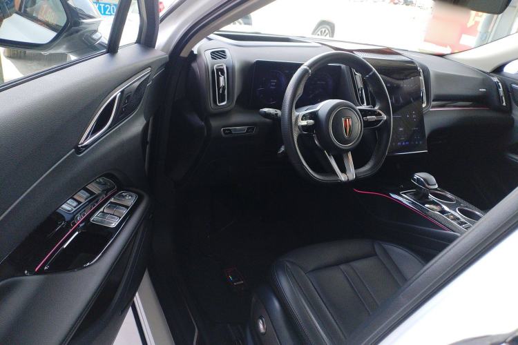 Used Hongqi HS3 2023 2.0T All-Wheel-Drive Youwei Version Interior 3