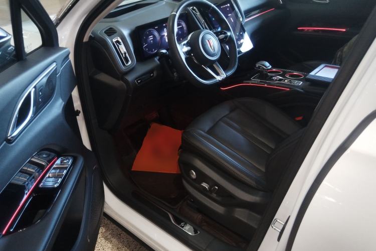 Used Hongqi HS3 2023 2.0T All-Wheel-Drive Youwei Version Interior 3