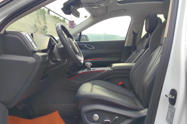 Used Hongqi HS3 2023 2.0T All-Wheel-Drive Youwei Version Interior 3