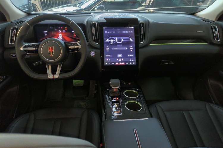 Used Hongqi HS3 2023 2.0T All-Wheel-Drive Youwei Version Interior 3