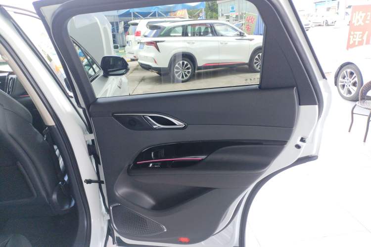 Used Hongqi HS3 2023 2.0T All-Wheel-Drive Youwei Version Interior 6