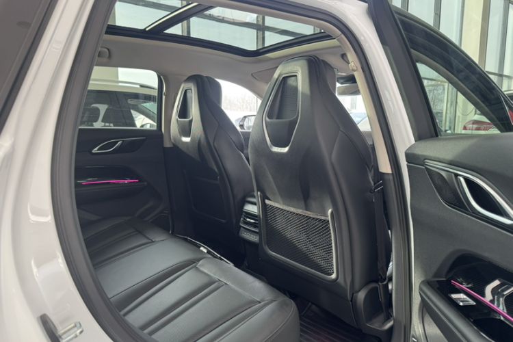 Used Hongqi HS3 2023 2.0T All-Wheel-Drive Youwei Version Interior 7