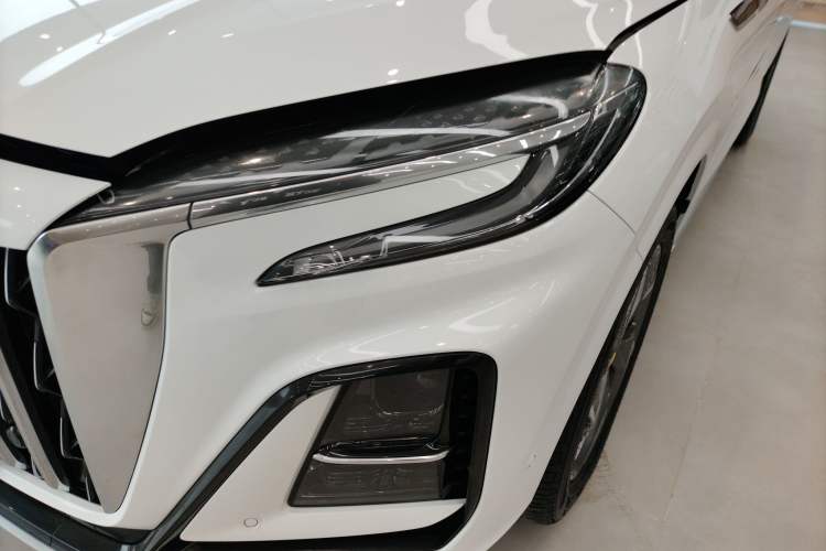 Used Hongqi HS3 2023 2.0T All-Wheel-Drive Youwei Version Left Front Headlight