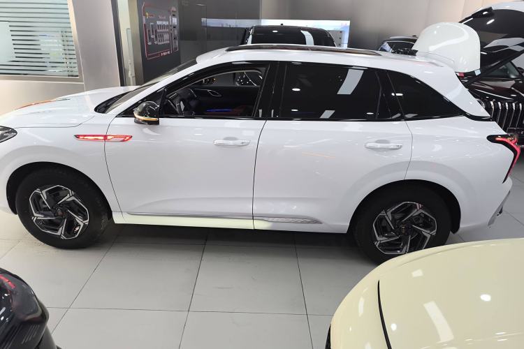 Used Hongqi HS3 2023 1.5T Two-Wheel Drive Shanwei Edition Left Side
