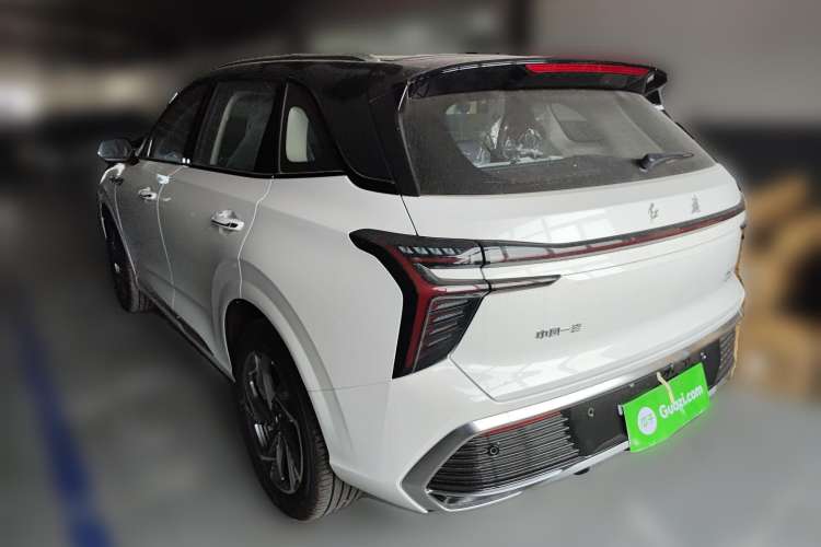 Used Hongqi HS3 2023 2.0T Two-Wheel Drive Available Version Rear Left 45 Deg