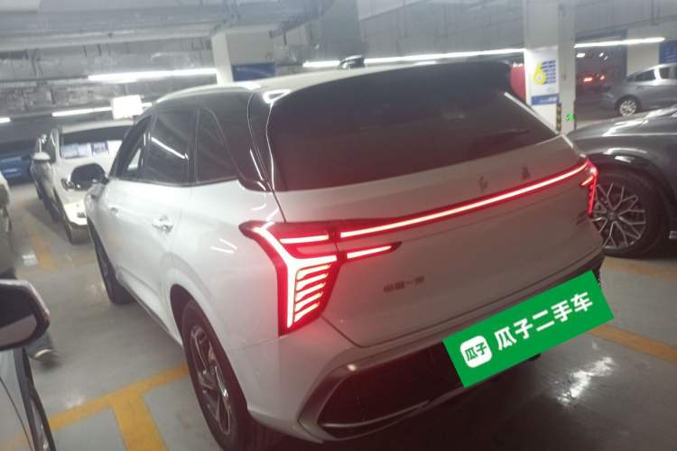 Used Hongqi HS3 2023 1.5T Two-Wheel Drive Shanwei Edition Rear Left 45 Deg
