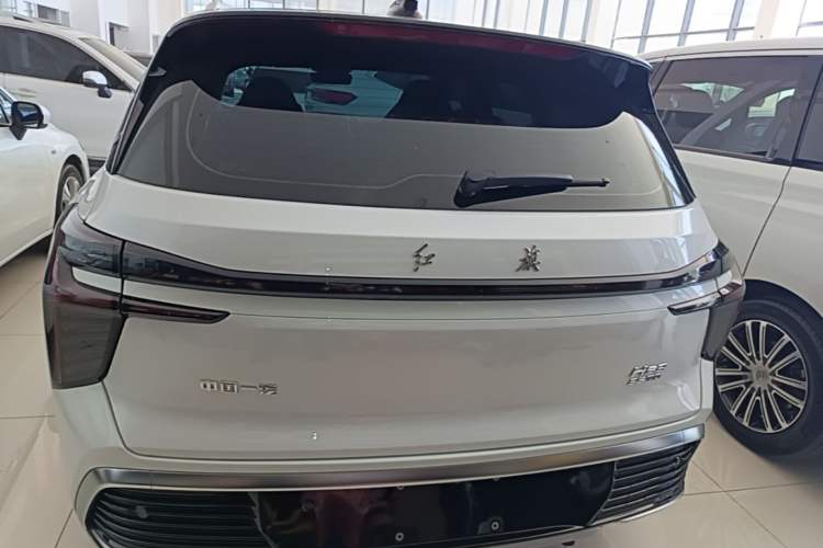 Used Hongqi HS3 2023 1.5T Two-Wheel Drive Shanwei Edition Rear